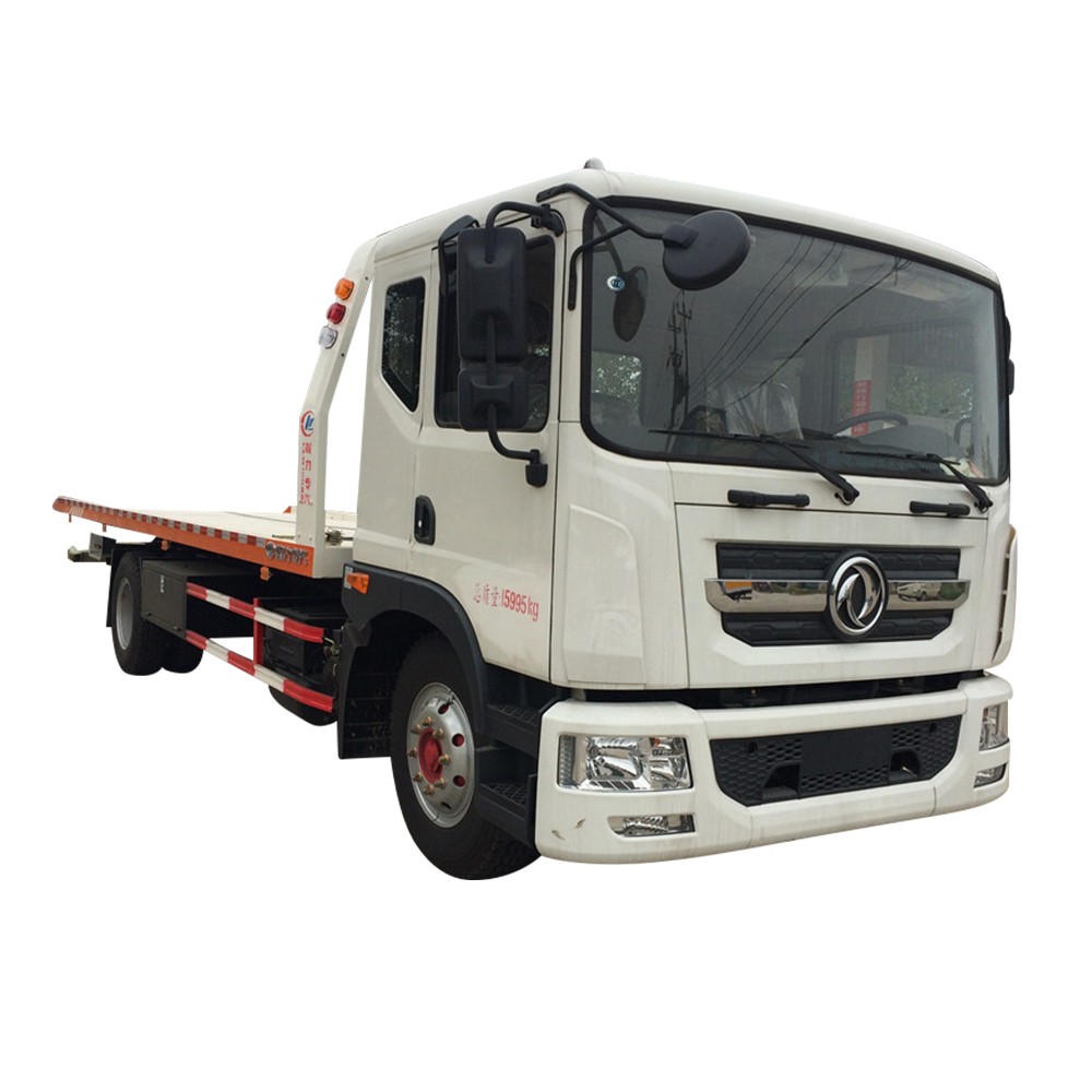 Lori Penarik Dongfeng 5 Ton
