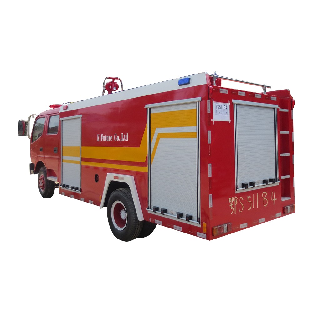 Lori Bomba Dongfeng 4 * 4
