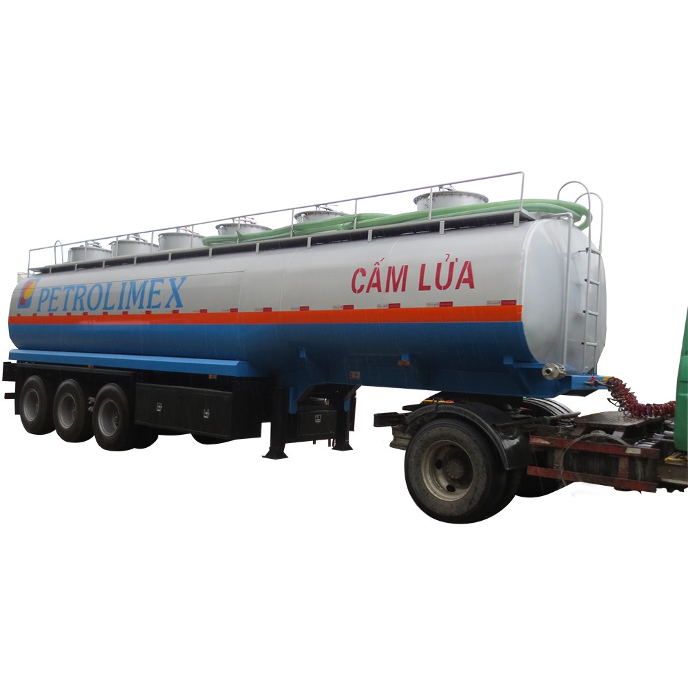 Tangki minyak 3 gandar semitrailer 45000 liter